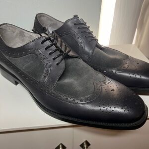 Men’s Keneth Cole grey dress loafers 37.5